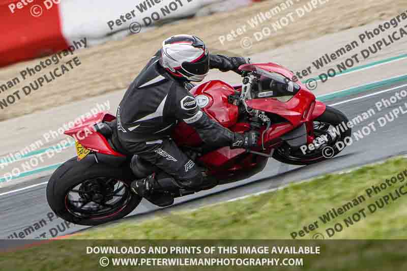 cadwell no limits trackday;cadwell park;cadwell park photographs;cadwell trackday photographs;enduro digital images;event digital images;eventdigitalimages;navarra;no limits trackdays;peter wileman photography;racing digital images;trackday digital images;trackday photos